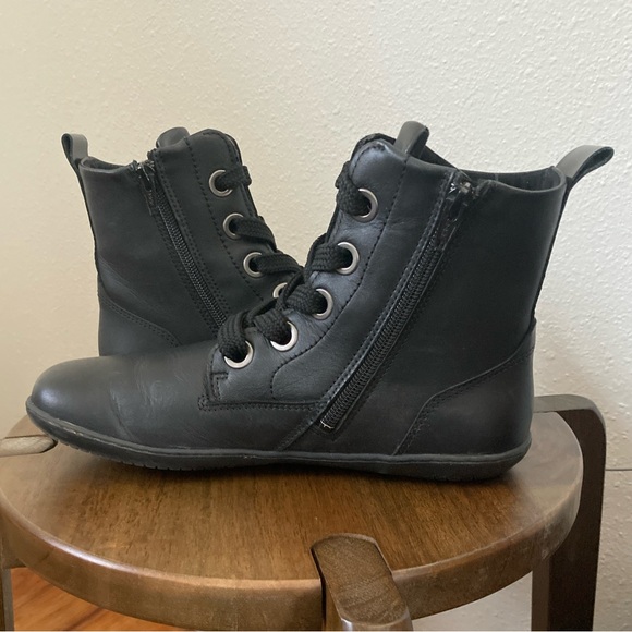 Groundies Barefoot Salzburg Chelsea Boot Size 38 Black - Picture 10 of 12